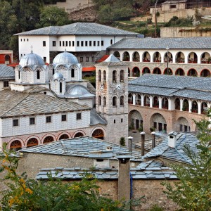 eikosifinoissa1.jpg